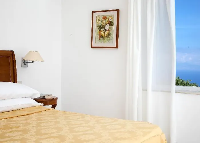 Bellavista Otel 3*